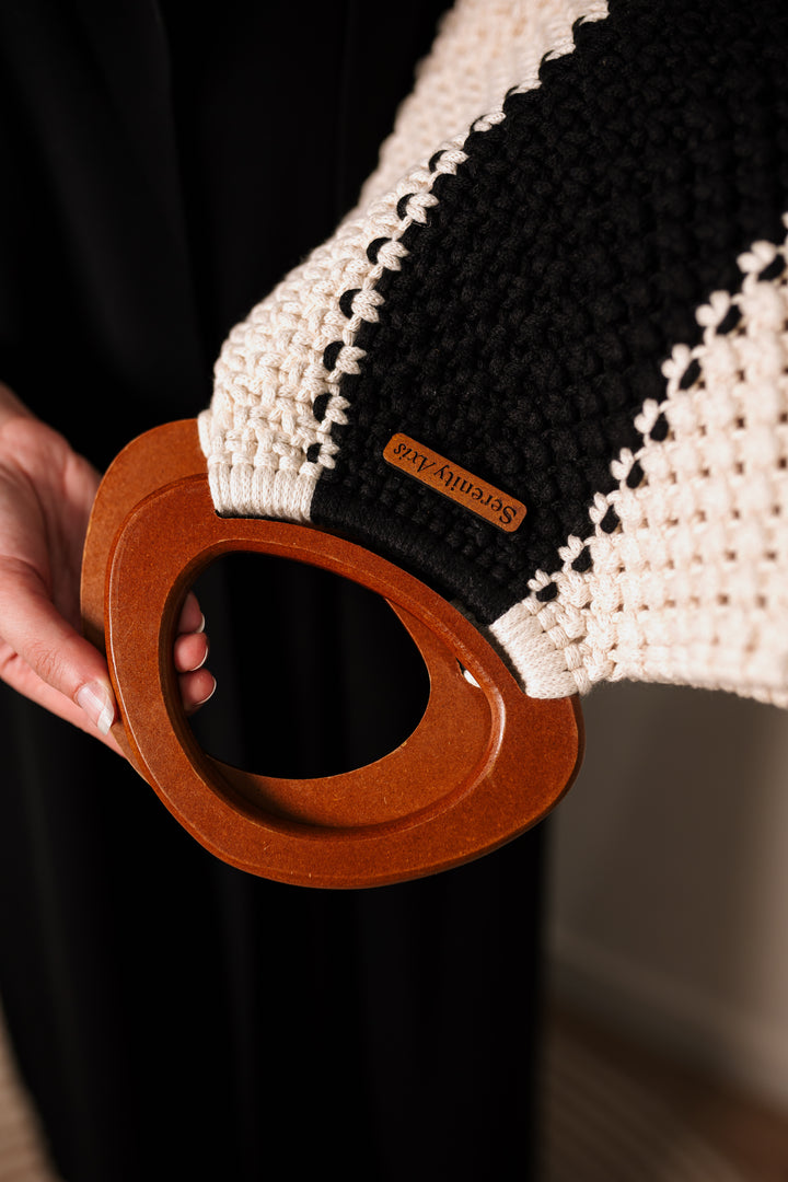 yarn handle bag